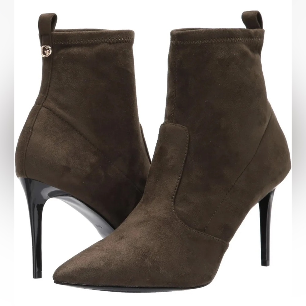 Stiletto Heel, ankle boot. Size: 7. Color: Dark Green